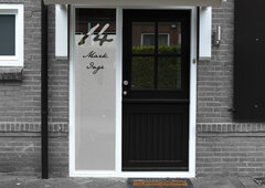 Voordeursticker